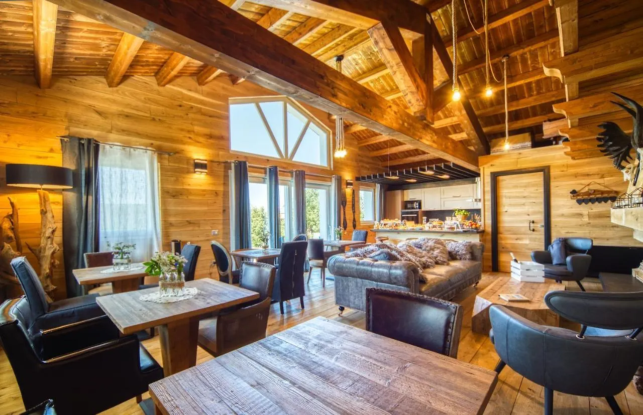 Baita Maore Luxury Rooms & Spa Làconi ゲストハウス